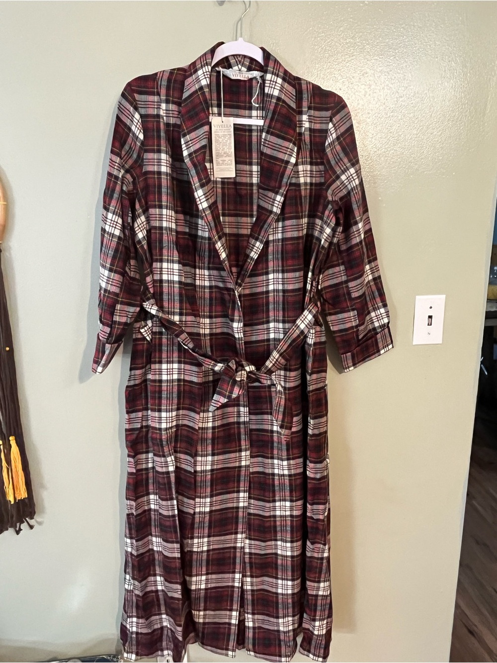 Viyella Wool Cotton Plaid Belted Long Robe - Burgundy/White Womens 34/M/L NWT